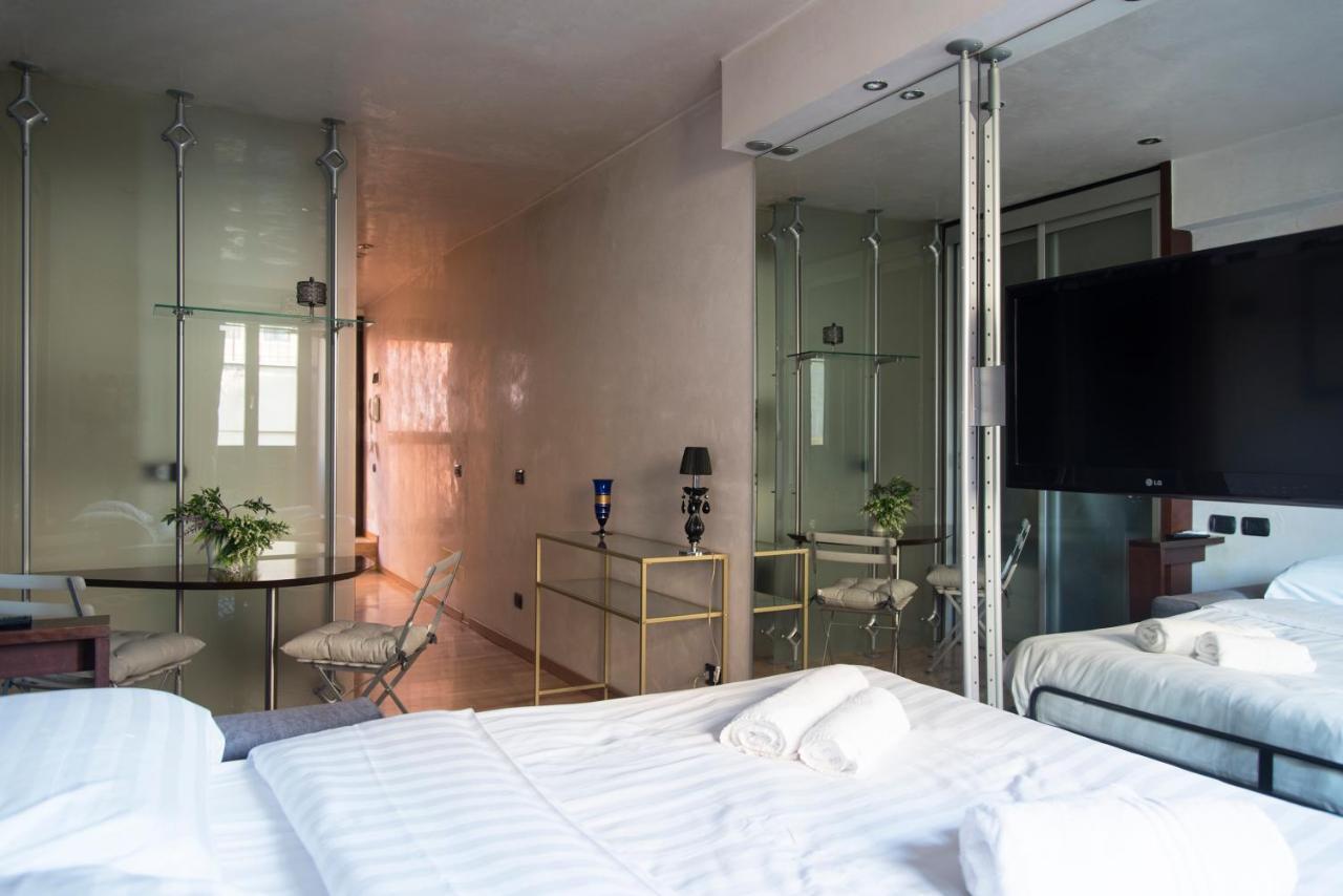 Youhosty - Duomo Studio Apartment Milan Extérieur photo